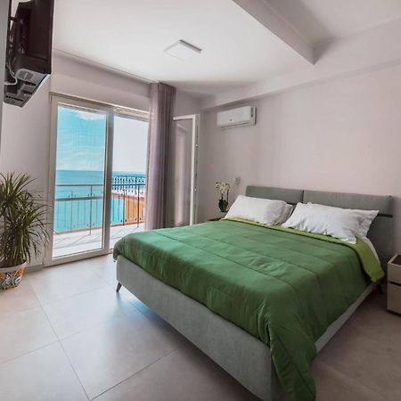 Bed and Breakfast Blu Marine Катандзаро Екстер'єр фото